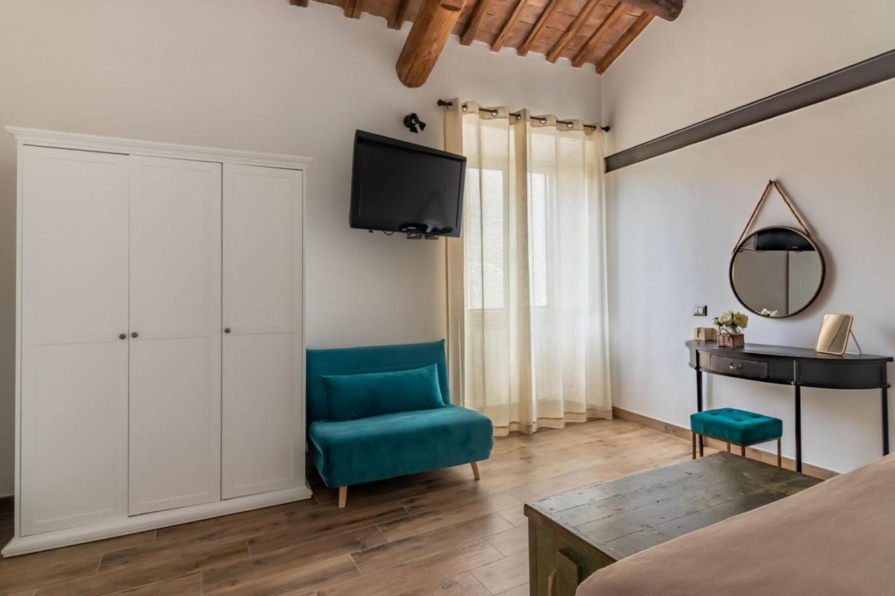 Bed And Box - Vt01 Casa Vacanze Viterbo Exterior photo
