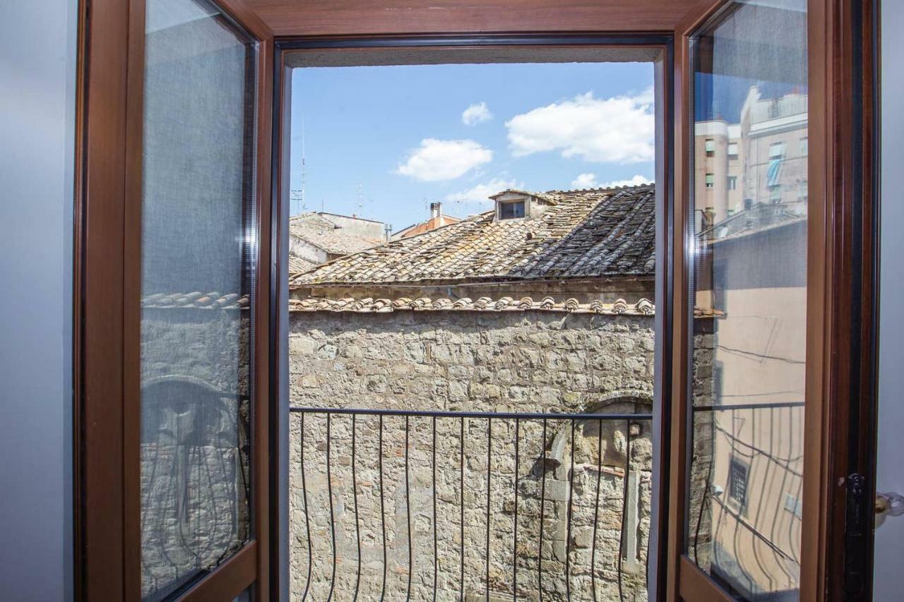 Bed And Box - Vt01 Casa Vacanze Viterbo Exterior photo